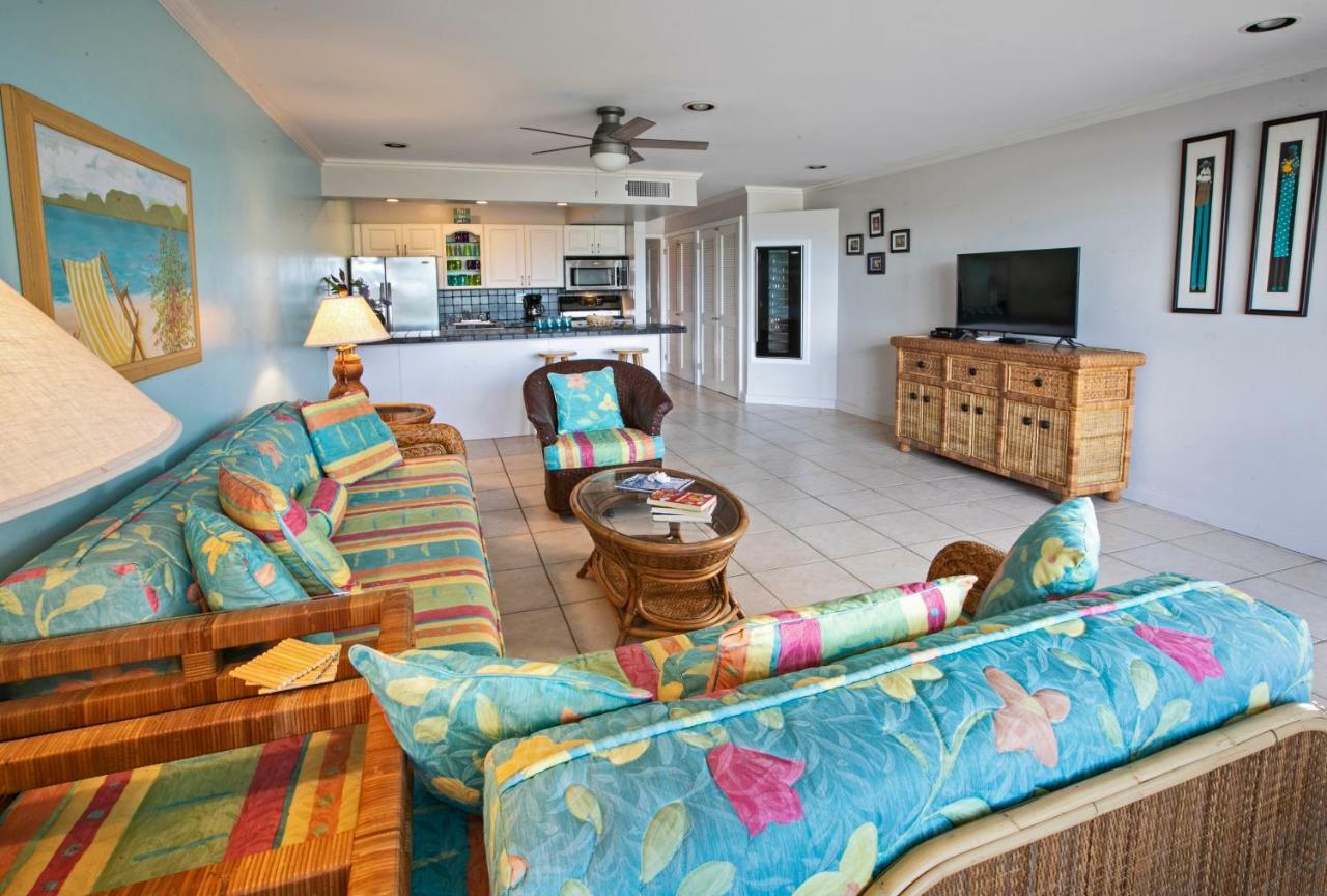 Beachfront At Crystal Cove East End  Ngoại thất bức ảnh